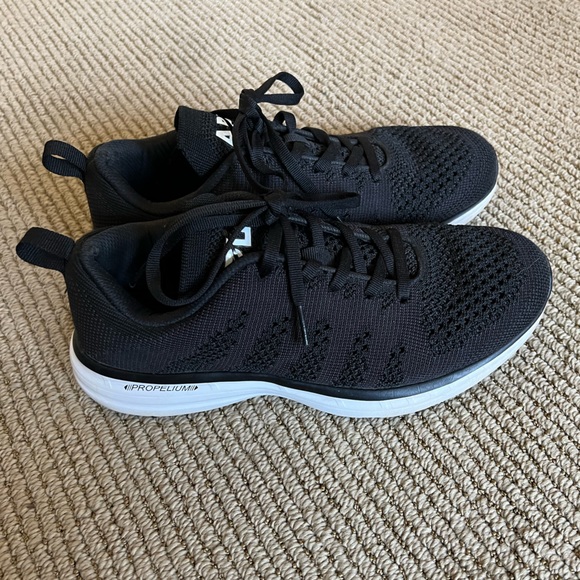 APL Techloom Pro Women’s 8 - Picture 3 of 5